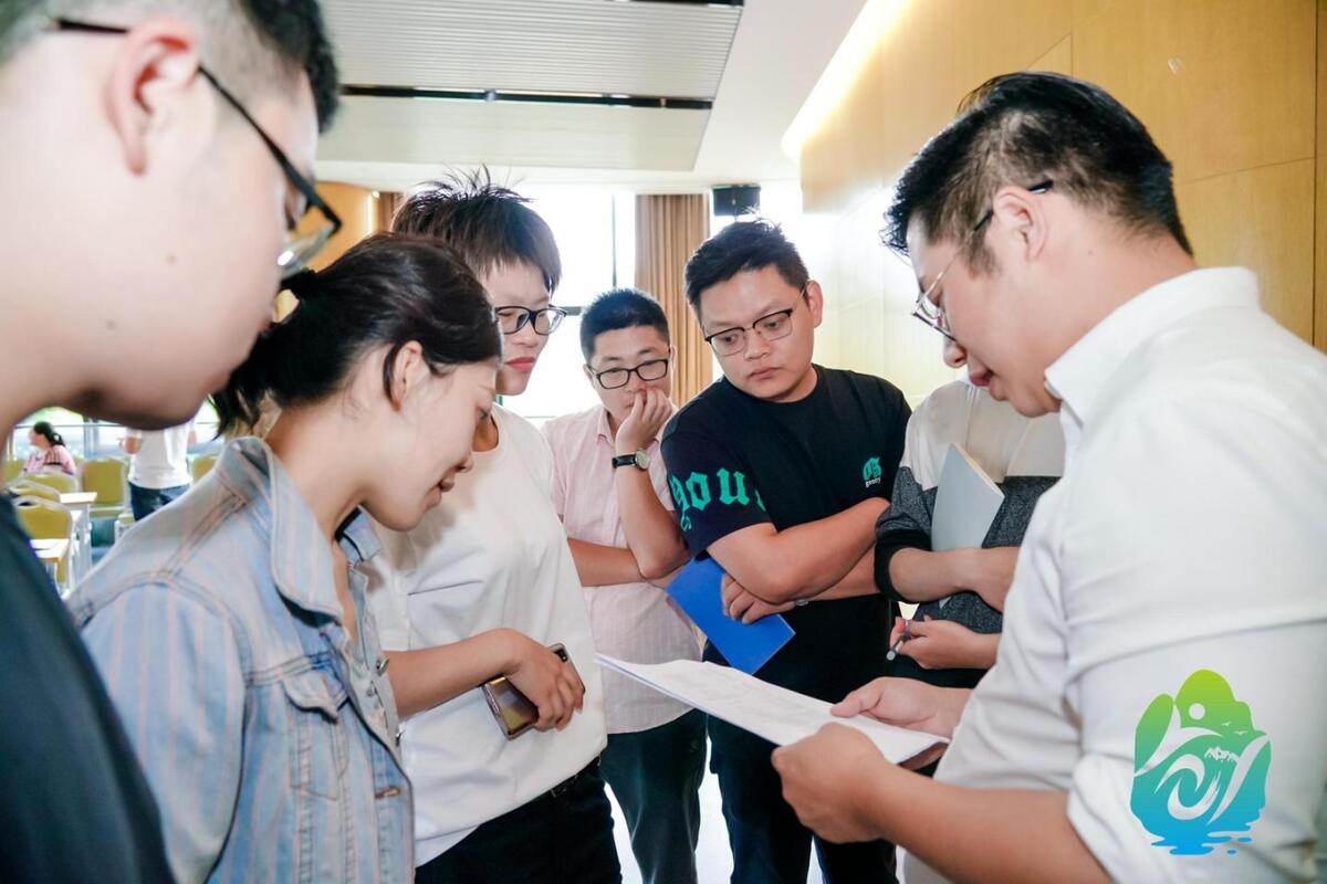 AI创业大浪淘沙：哪些公司在大模型浪潮后